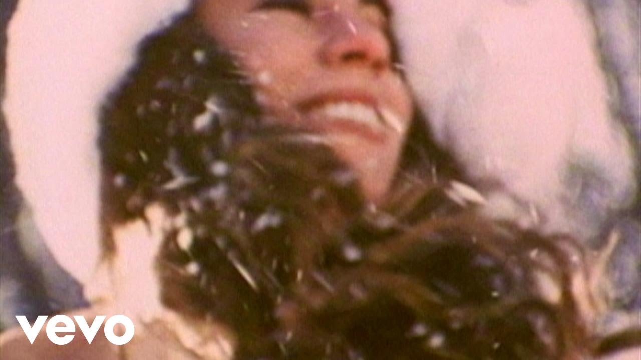 Mariah Carey - All I Want For Christmas Is You (Official Video)
