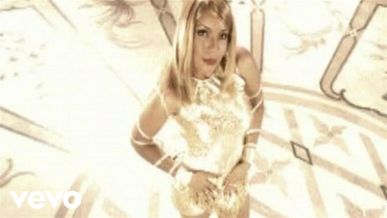 Melanie Thornton - Wonderful Dream (Holidays Are Coming)